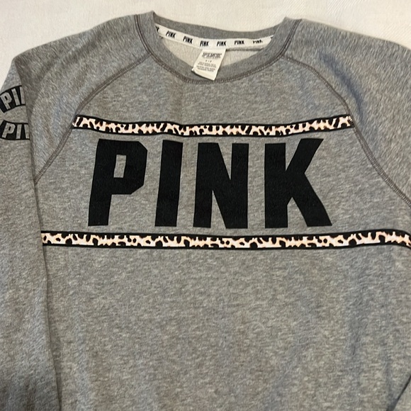 Victoria secret sweat shirt - Picture 2 of 7